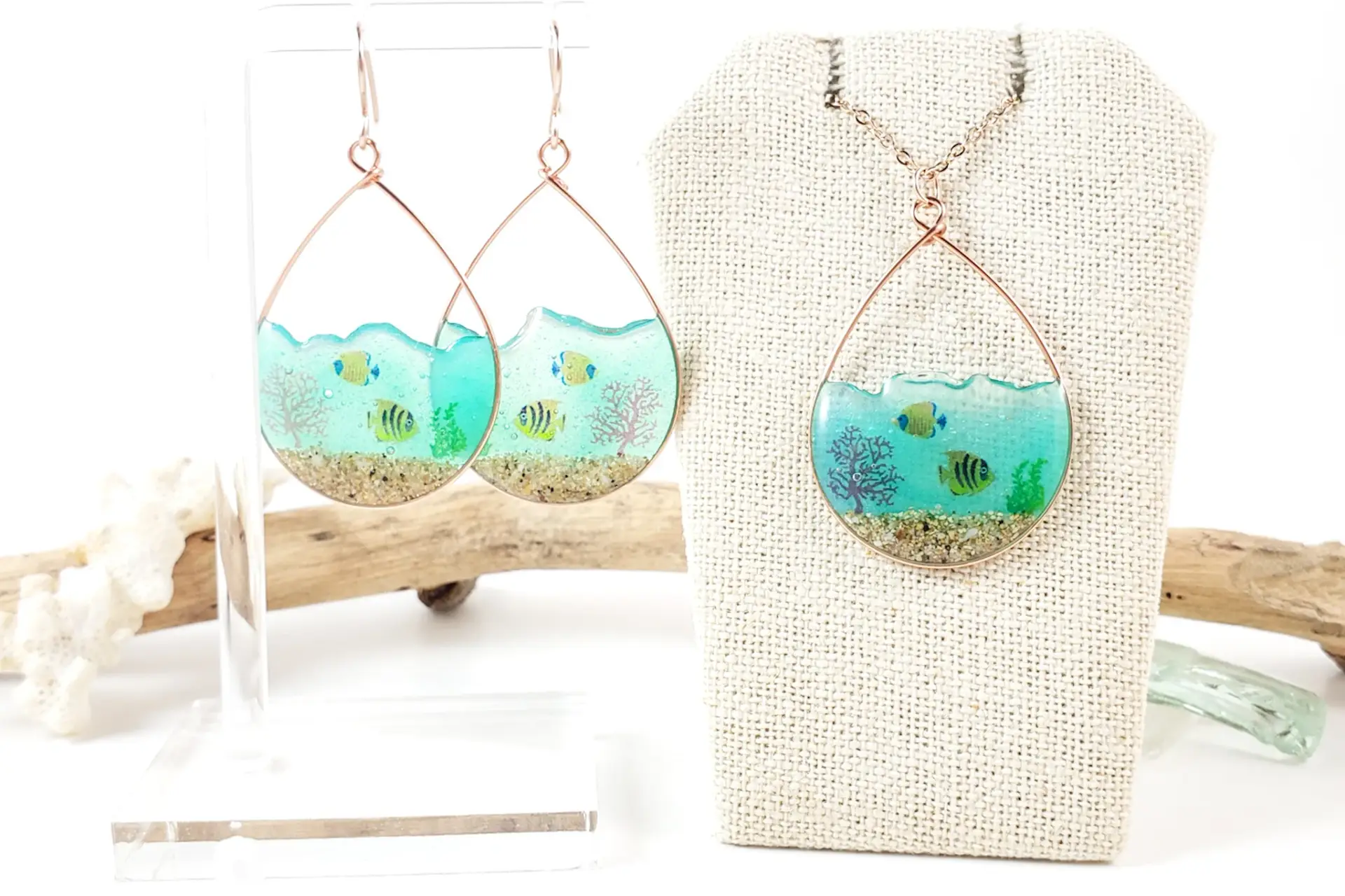 Under the sea earrings and necklace - Image 3