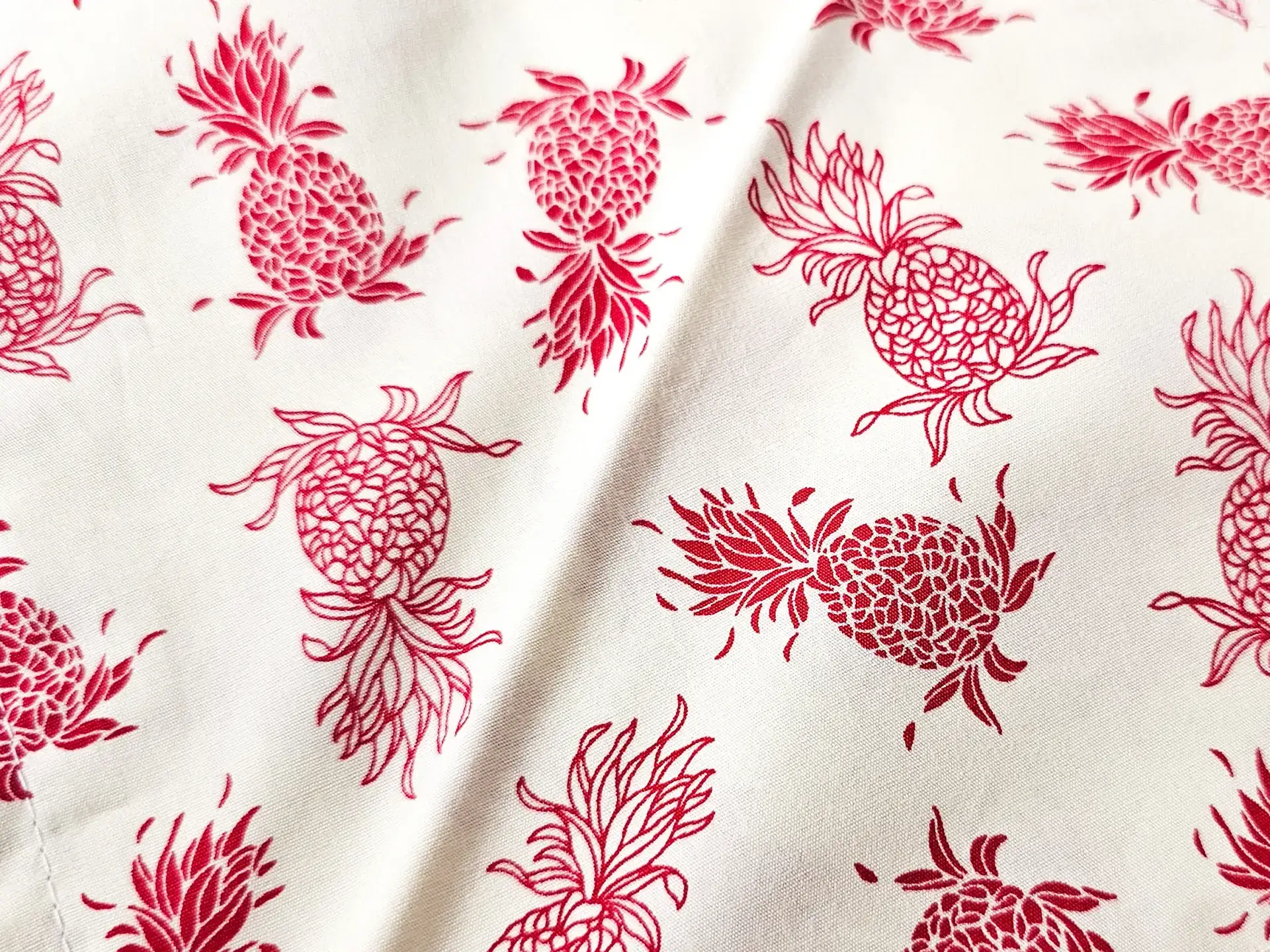 Red pineapple and white doggy bandana - Image 3
