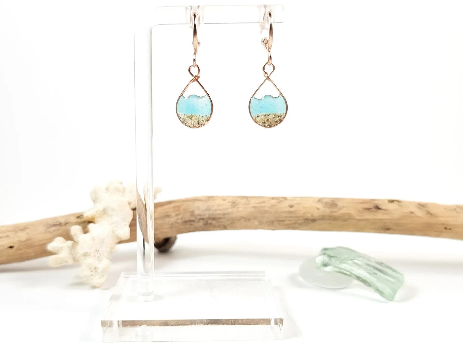 Aqua glow in the dark water sand mini hoop earrings - Image 4