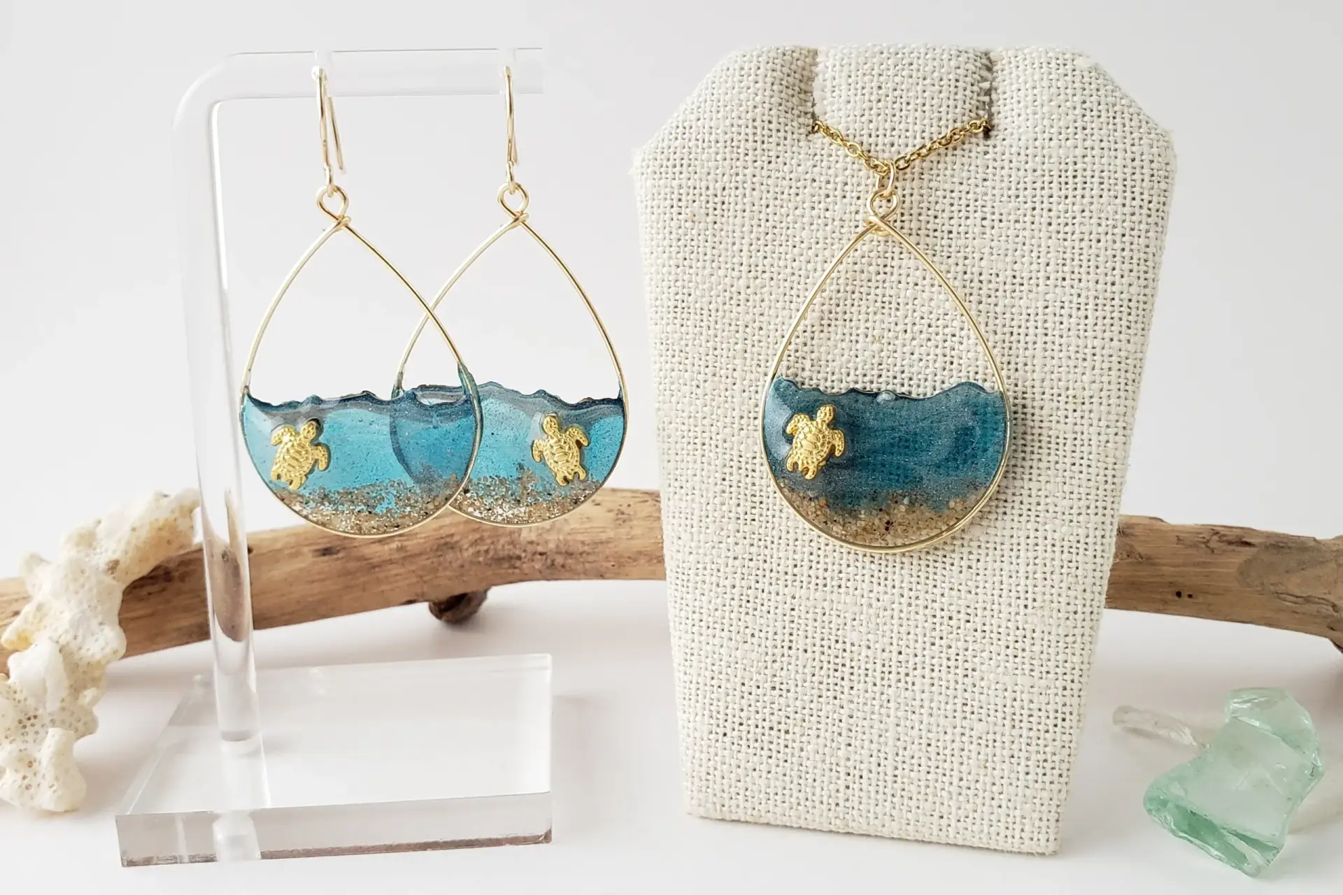 Baby turtle water sand earrings and necklace