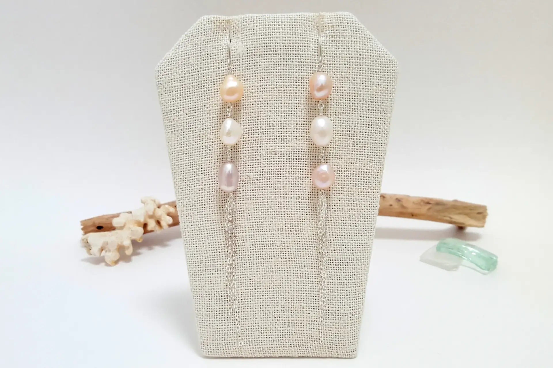 Baroque pearl tassel earrings - Image 6