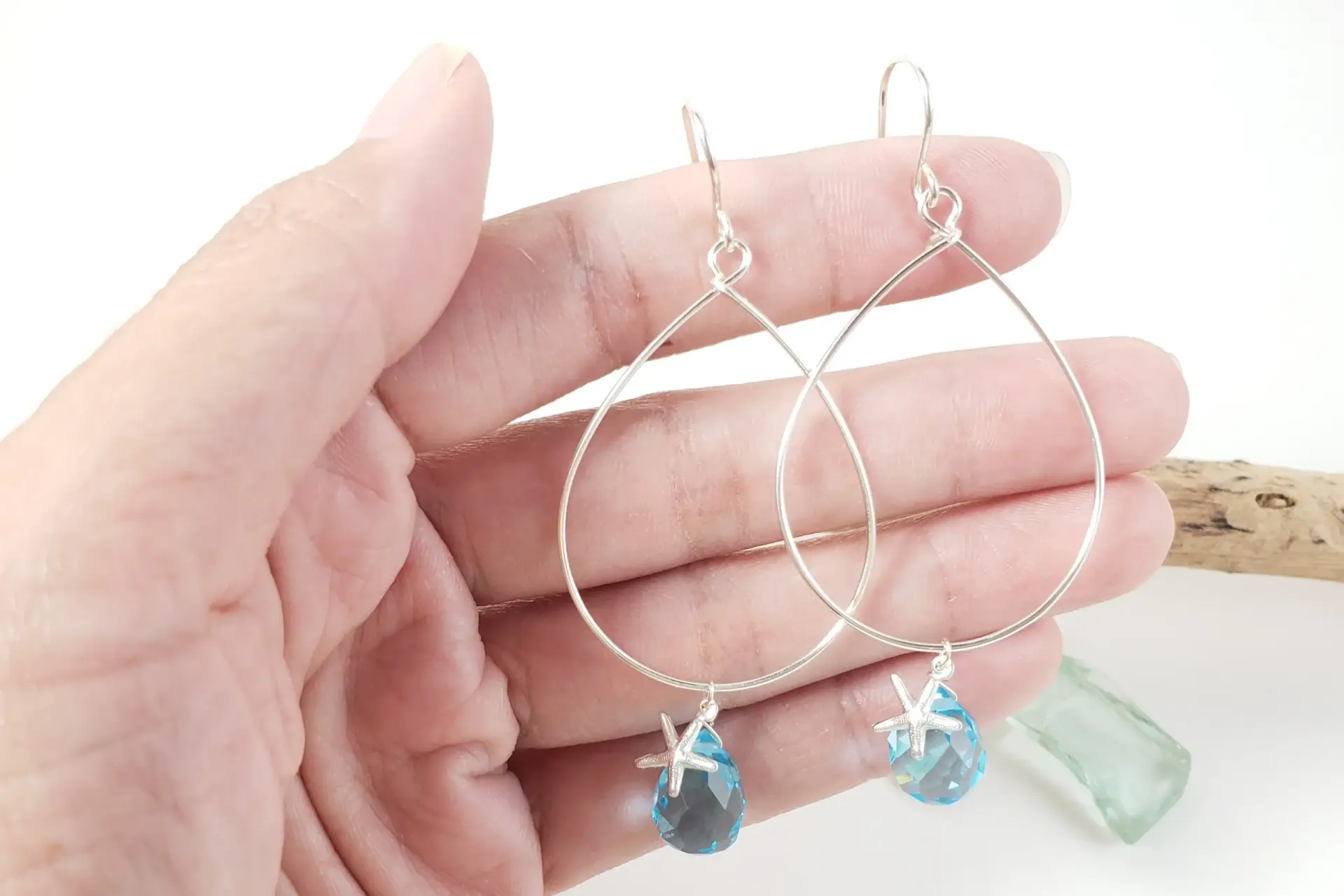 Blue crystal starfish teardrop earrings - Image 4