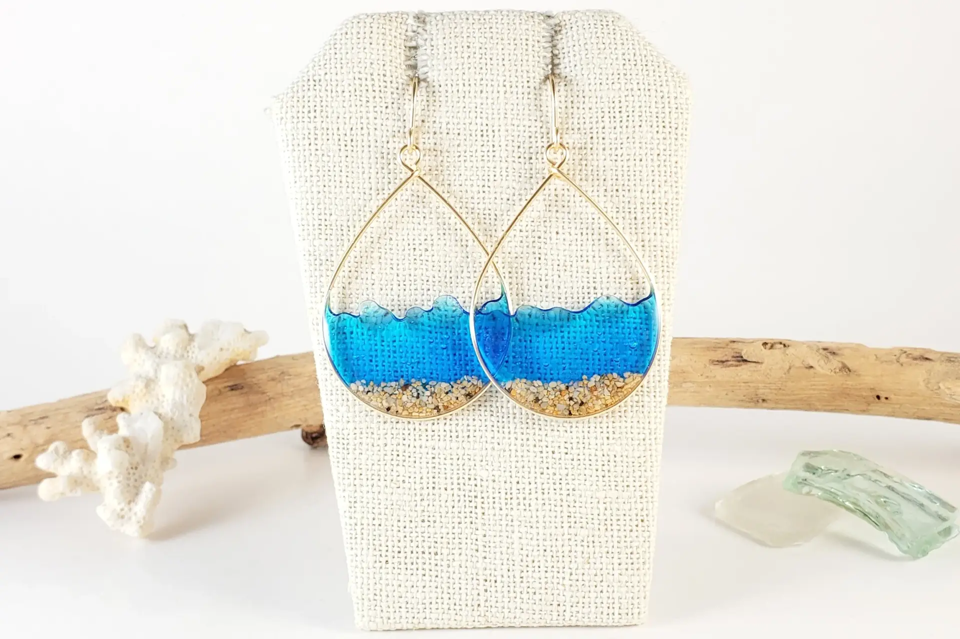Marine blue water sand teardrop earrings and necklace - Image 7
