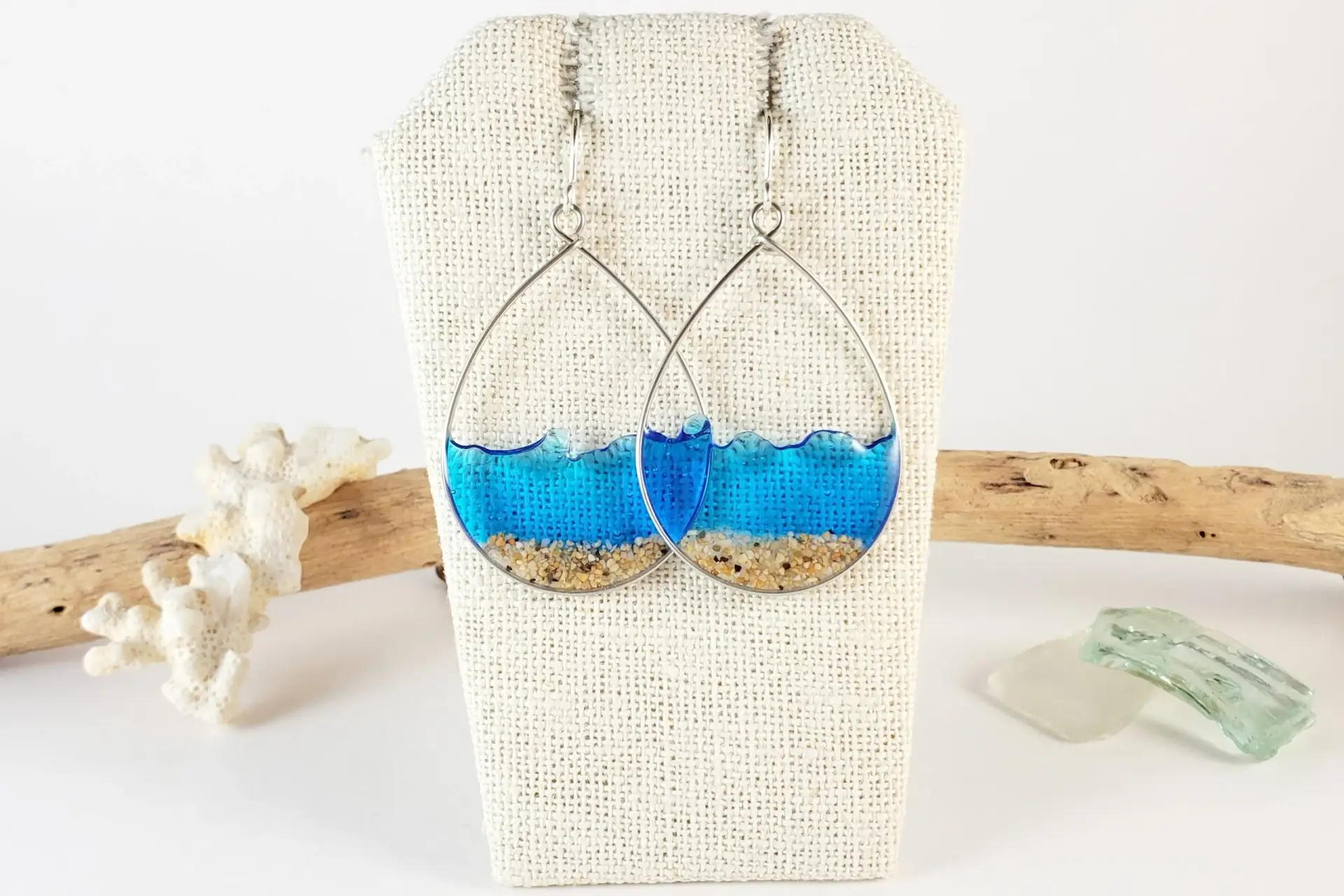 Marine blue water sand teardrop earrings and necklace - Image 6