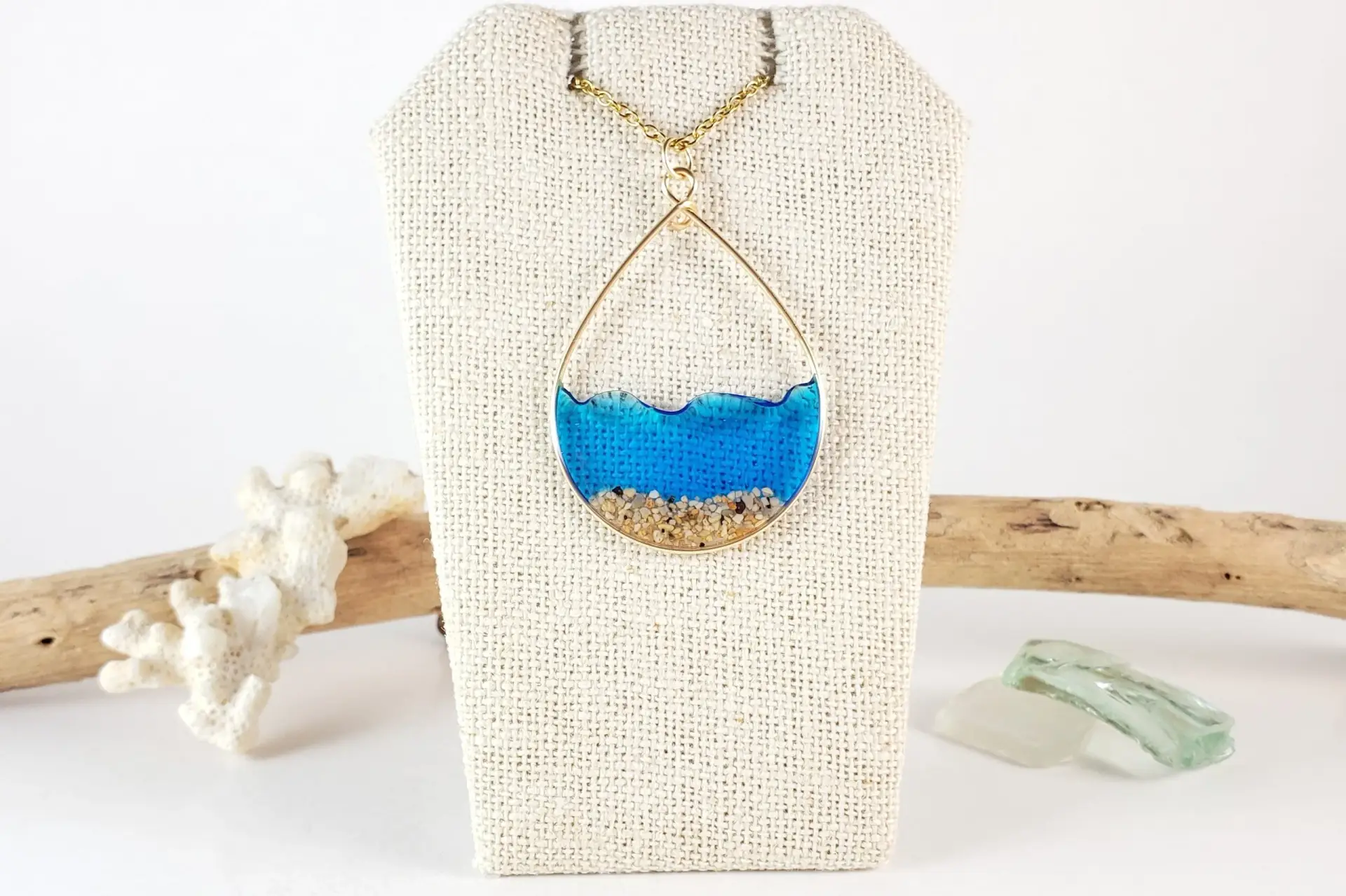 Marine blue water sand teardrop earrings and necklace - Image 4