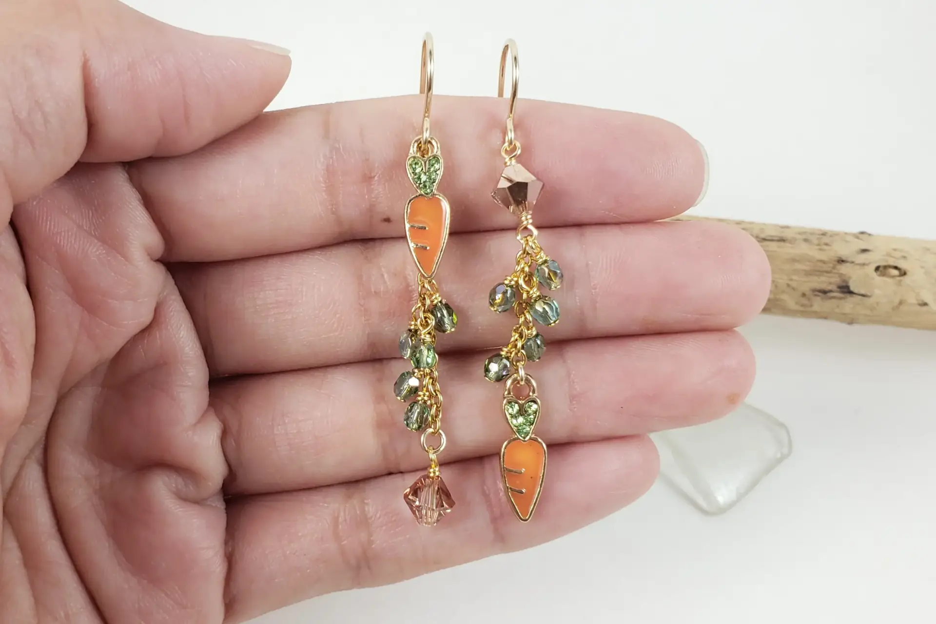 Carrot asymmetrical earrings - Image 4