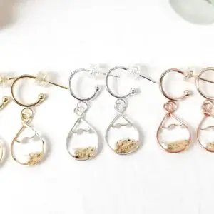 Clear water sand mini hoop earrings