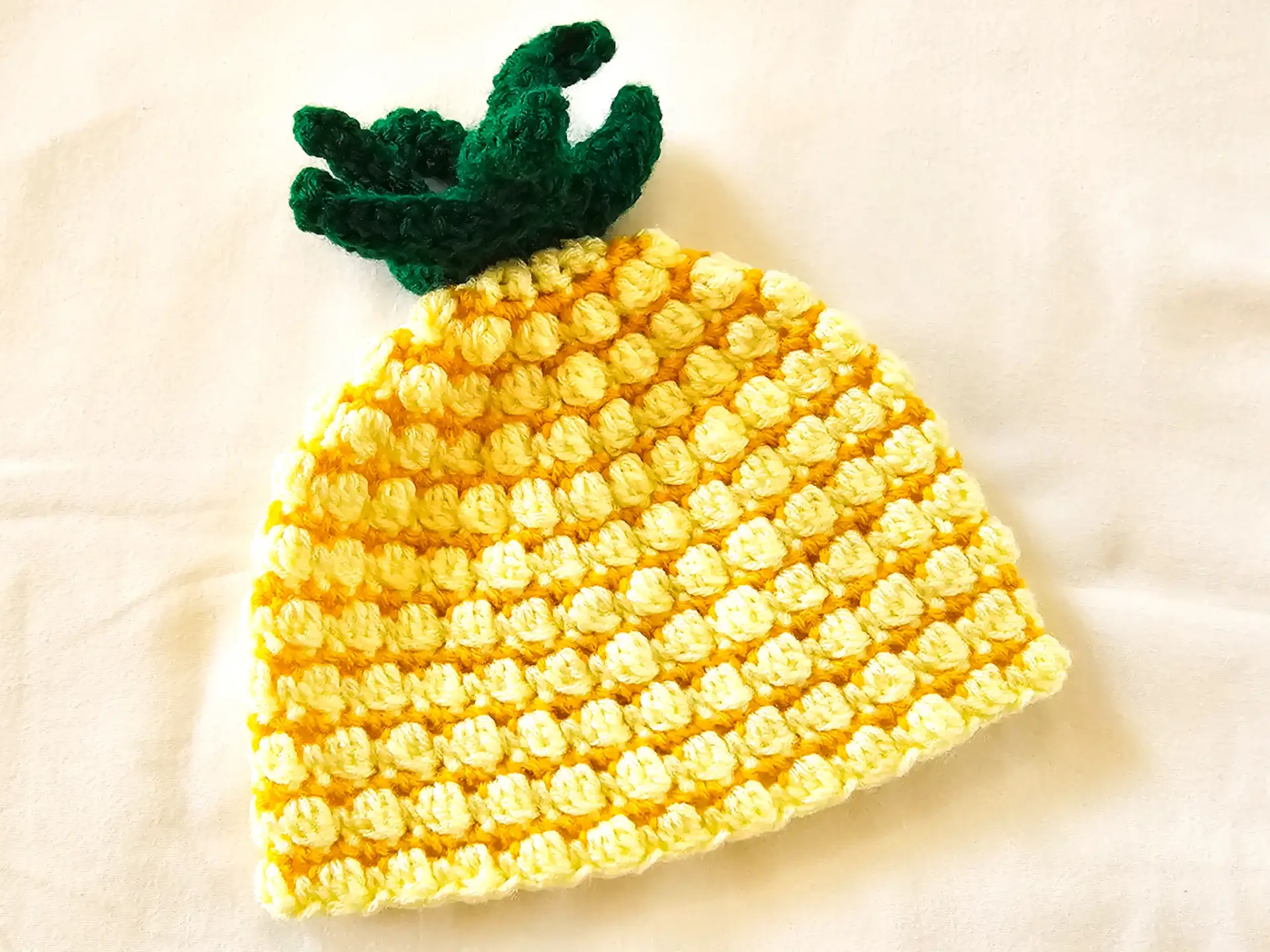 Crochet pineapple baby hat - Image 4