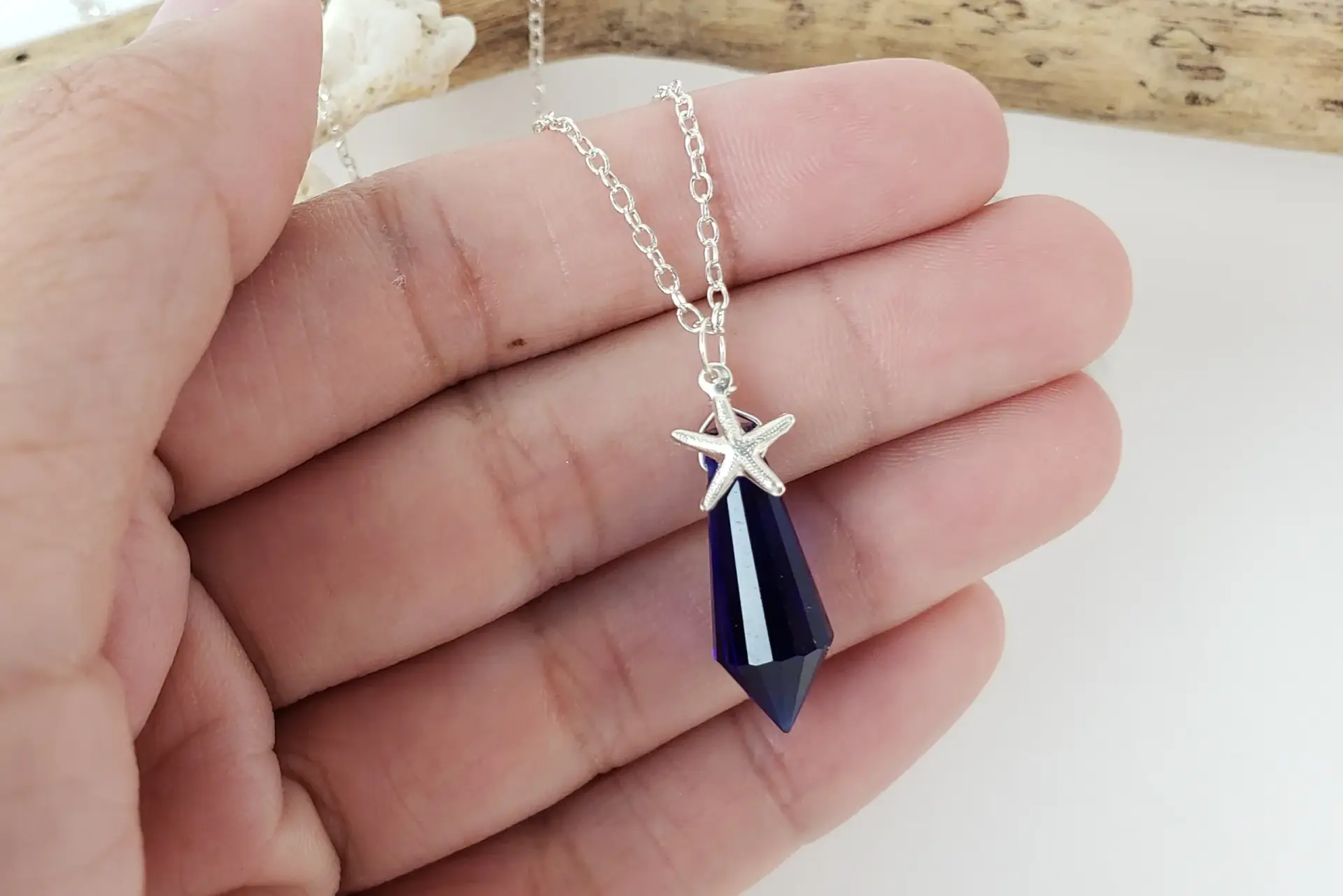 Crystal drop and starfish earrings and necklace - Image 2