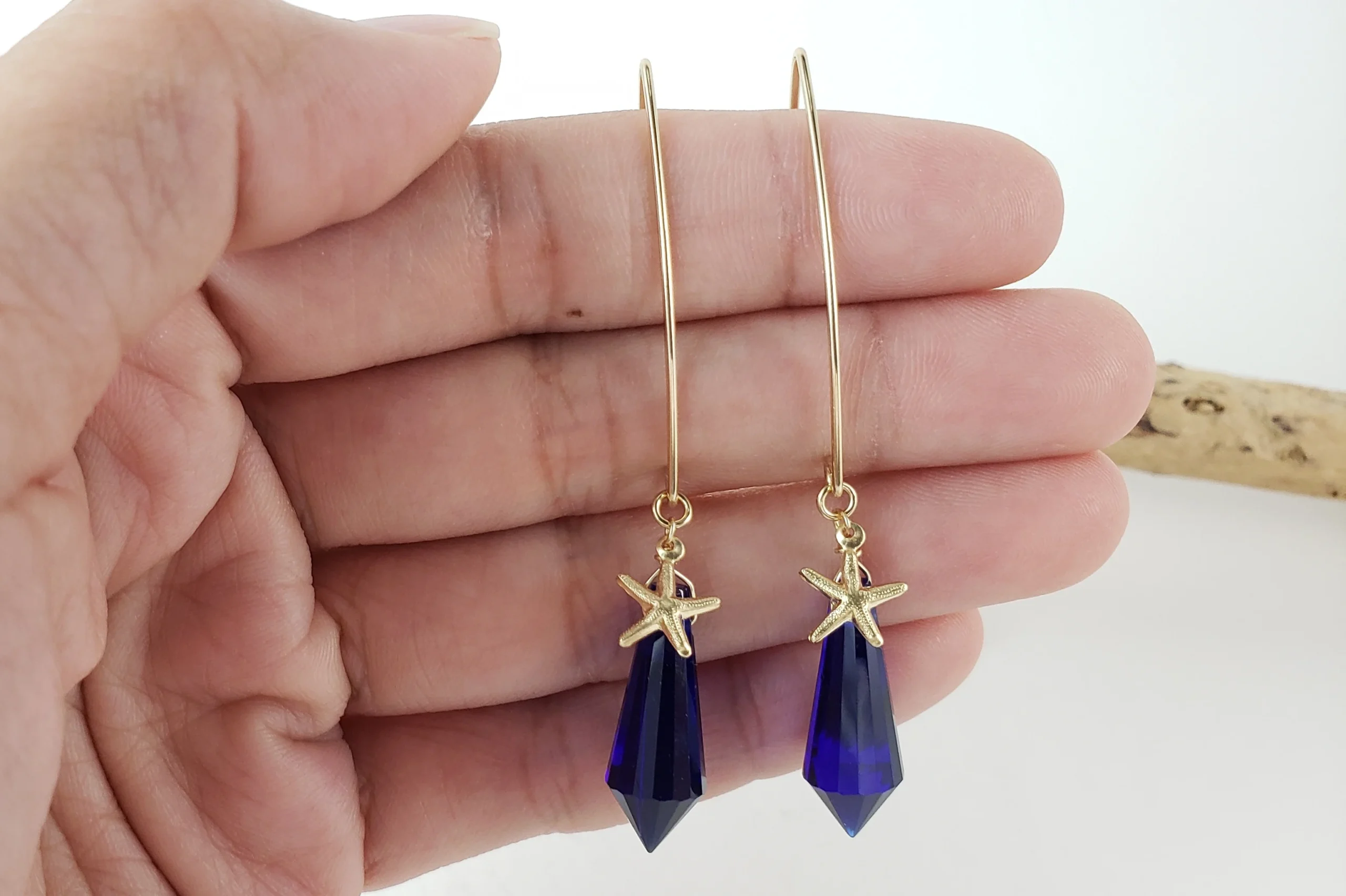 Crystal drop and starfish earrings and necklace - Image 3