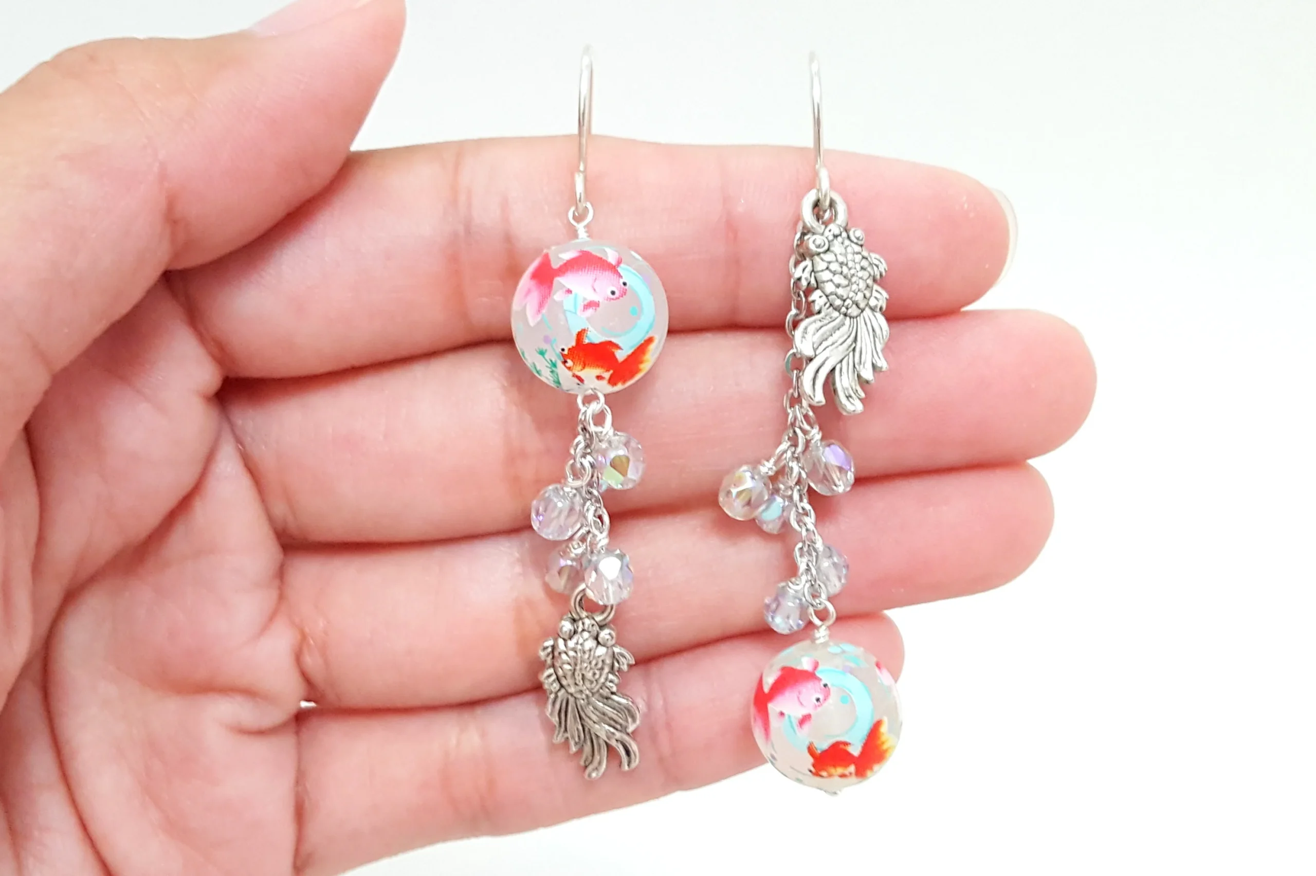 Goldfish asymmetrical earrings - Image 4