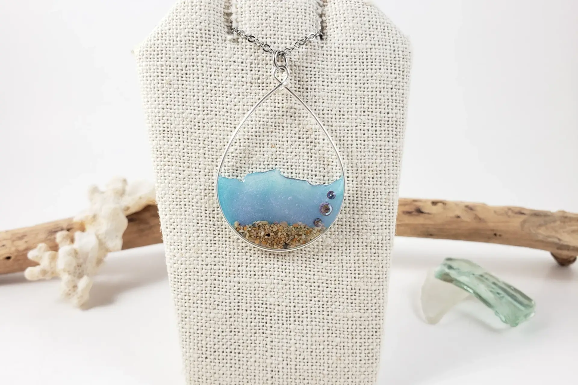 Japanese violet water and sand earrings and necklace in silver - Image 7