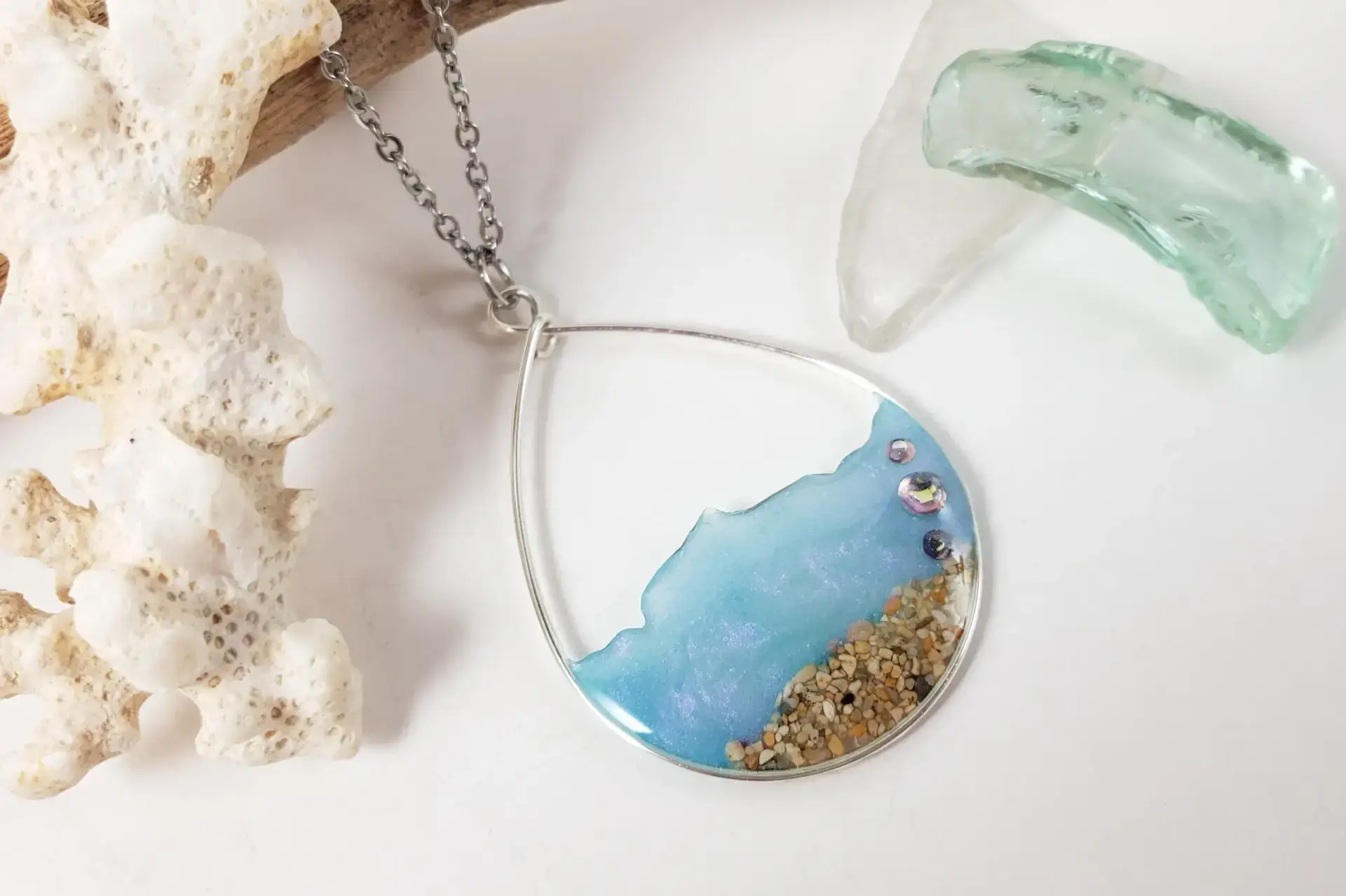 Japanese violet water and sand earrings and necklace in silver - Image 5