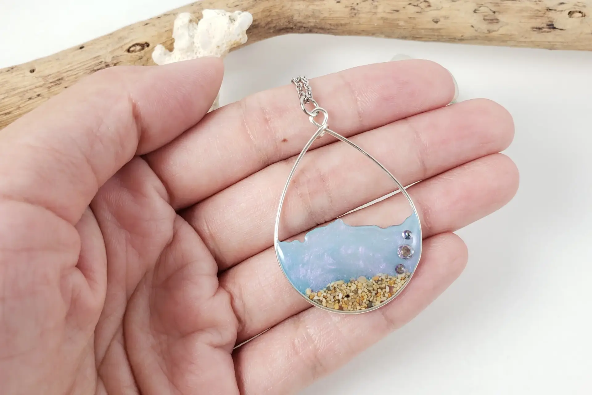 Japanese violet water and sand earrings and necklace in silver - Image 4