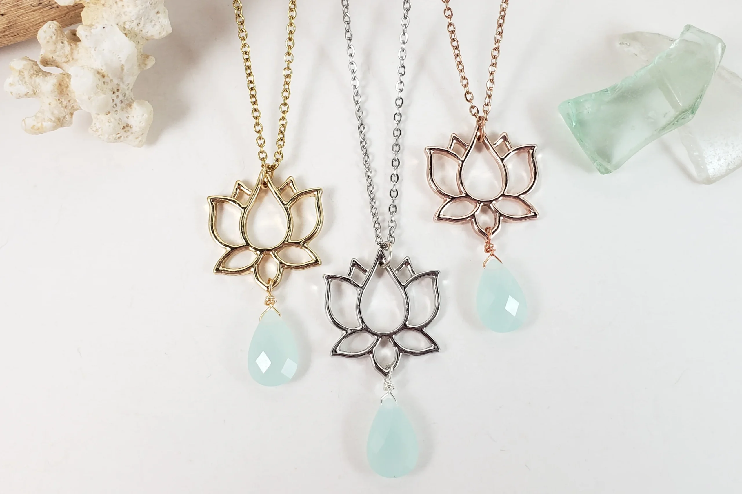 Large lotus earrings and necklace - Image 5