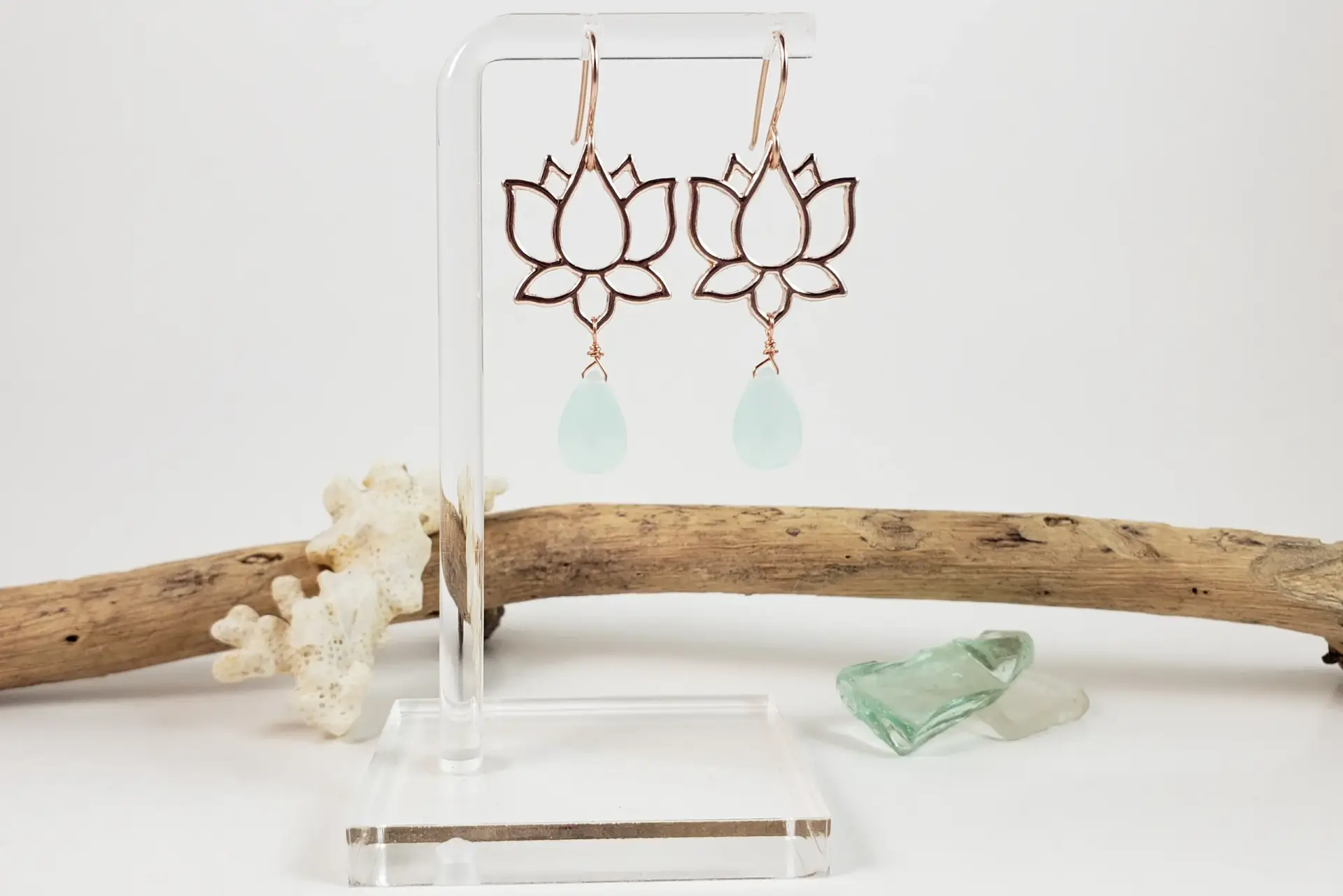 Large lotus earrings and necklace - Image 8