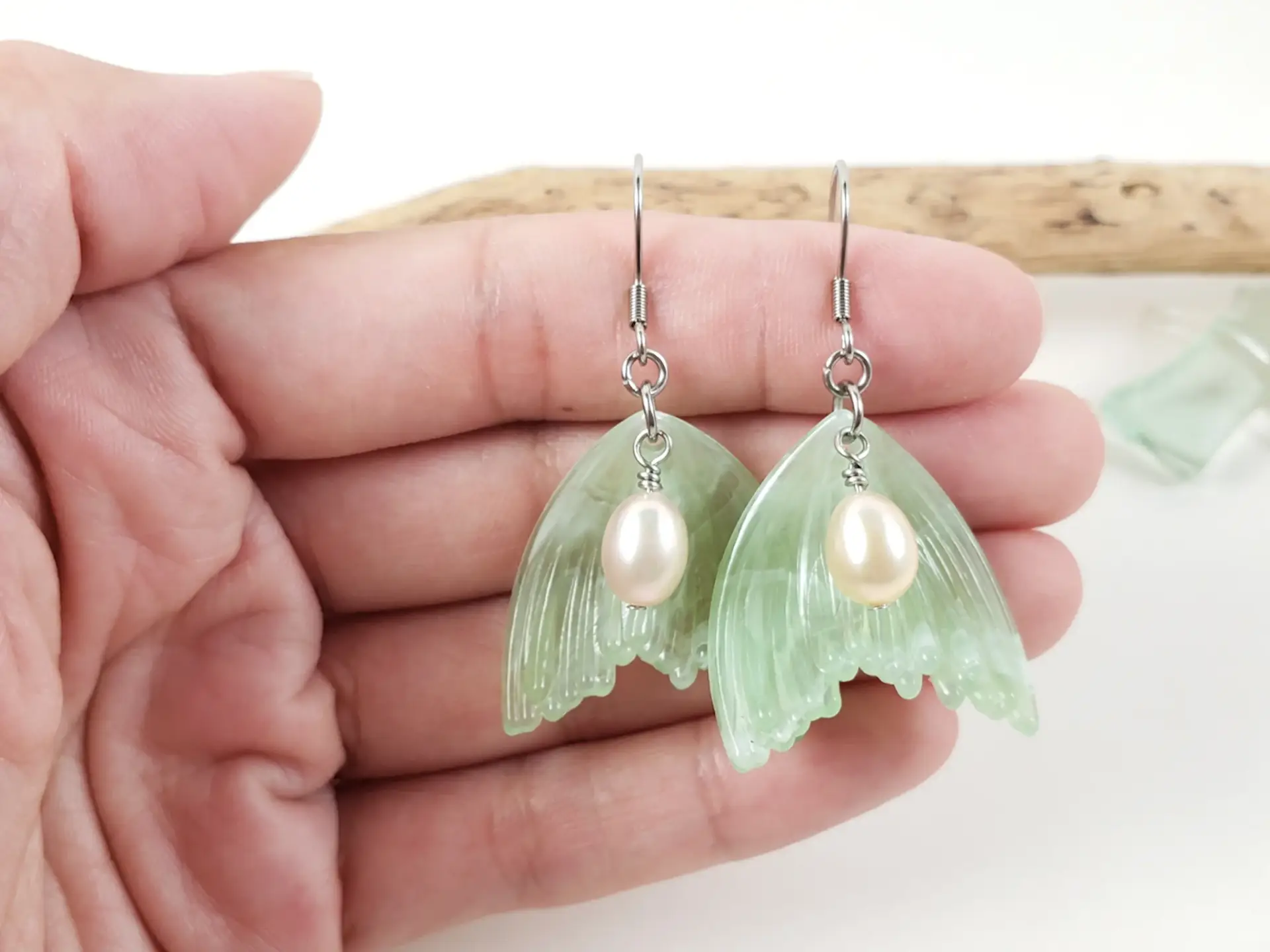Mermaid tail and freshwater pearl earrings and necklaces - Image 20
