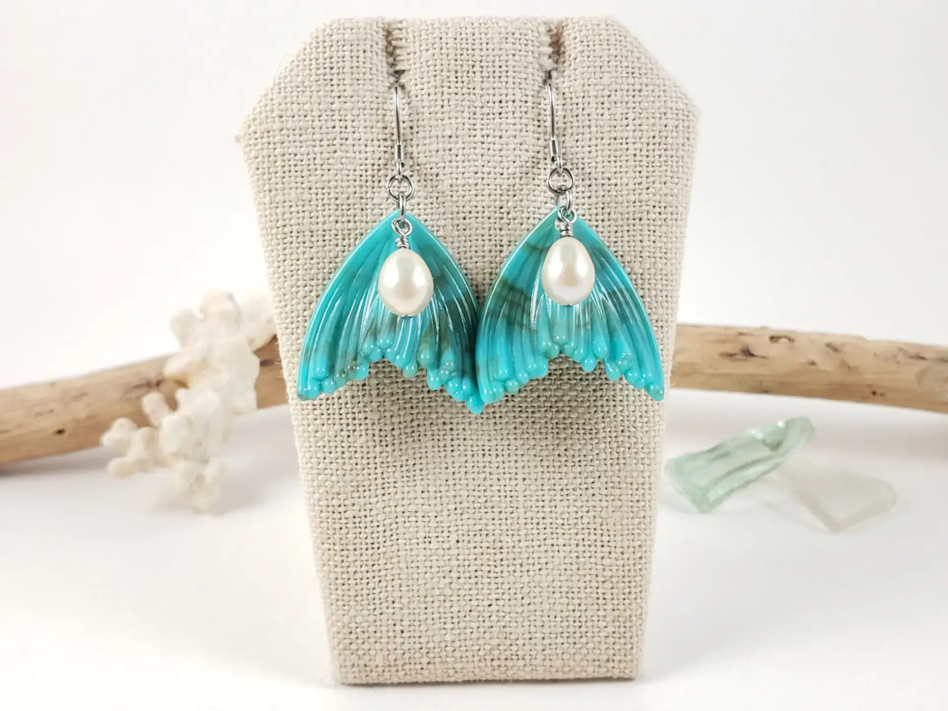 Mermaid tail and freshwater pearl earrings and necklaces - Image 7