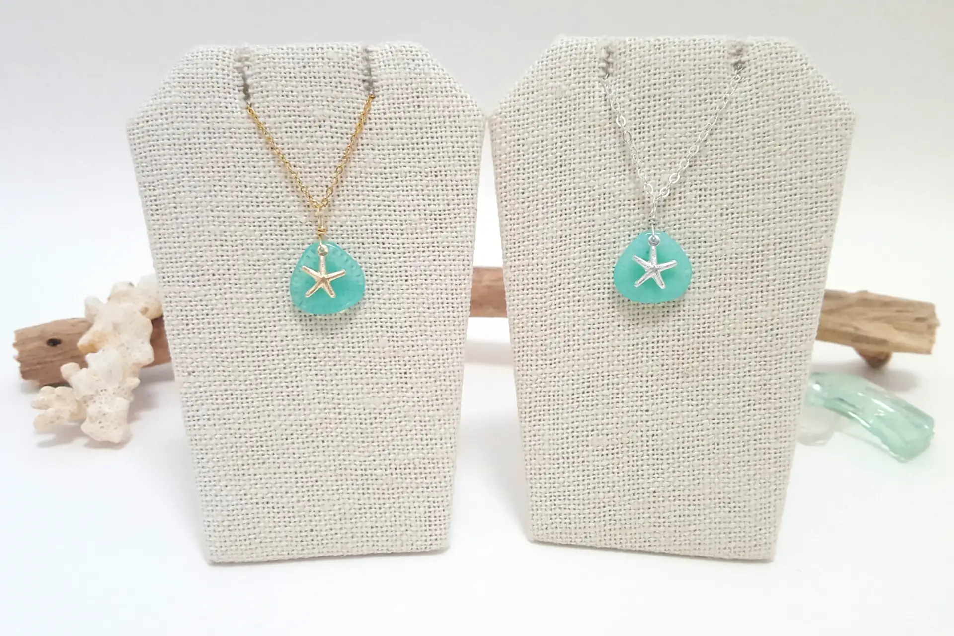 Glass petal and starfish earrings and necklace - Image 5