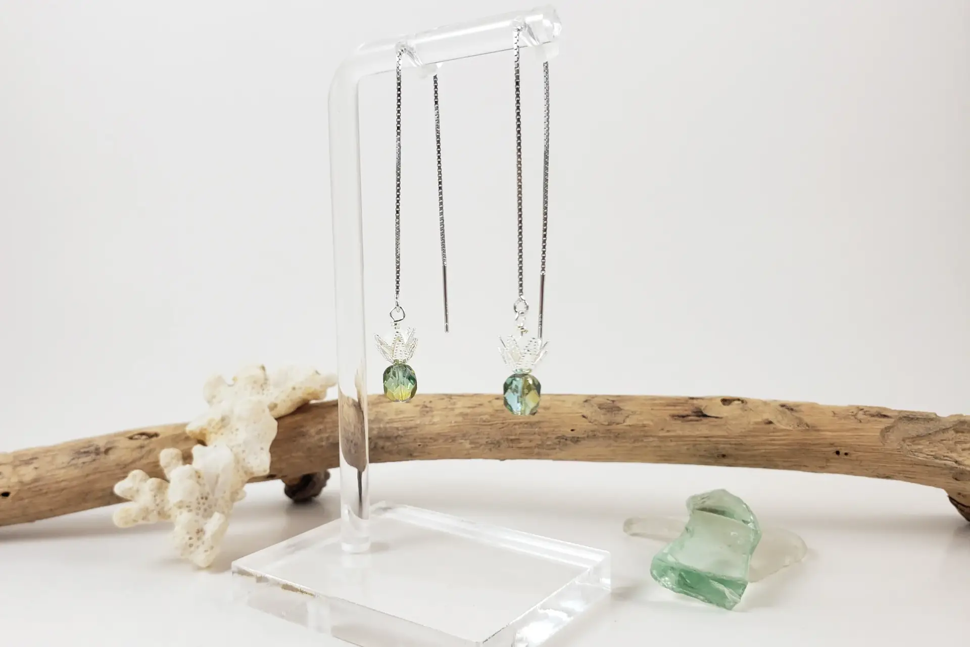 Green mini pineapple threader earring in silver and gold - Image 6
