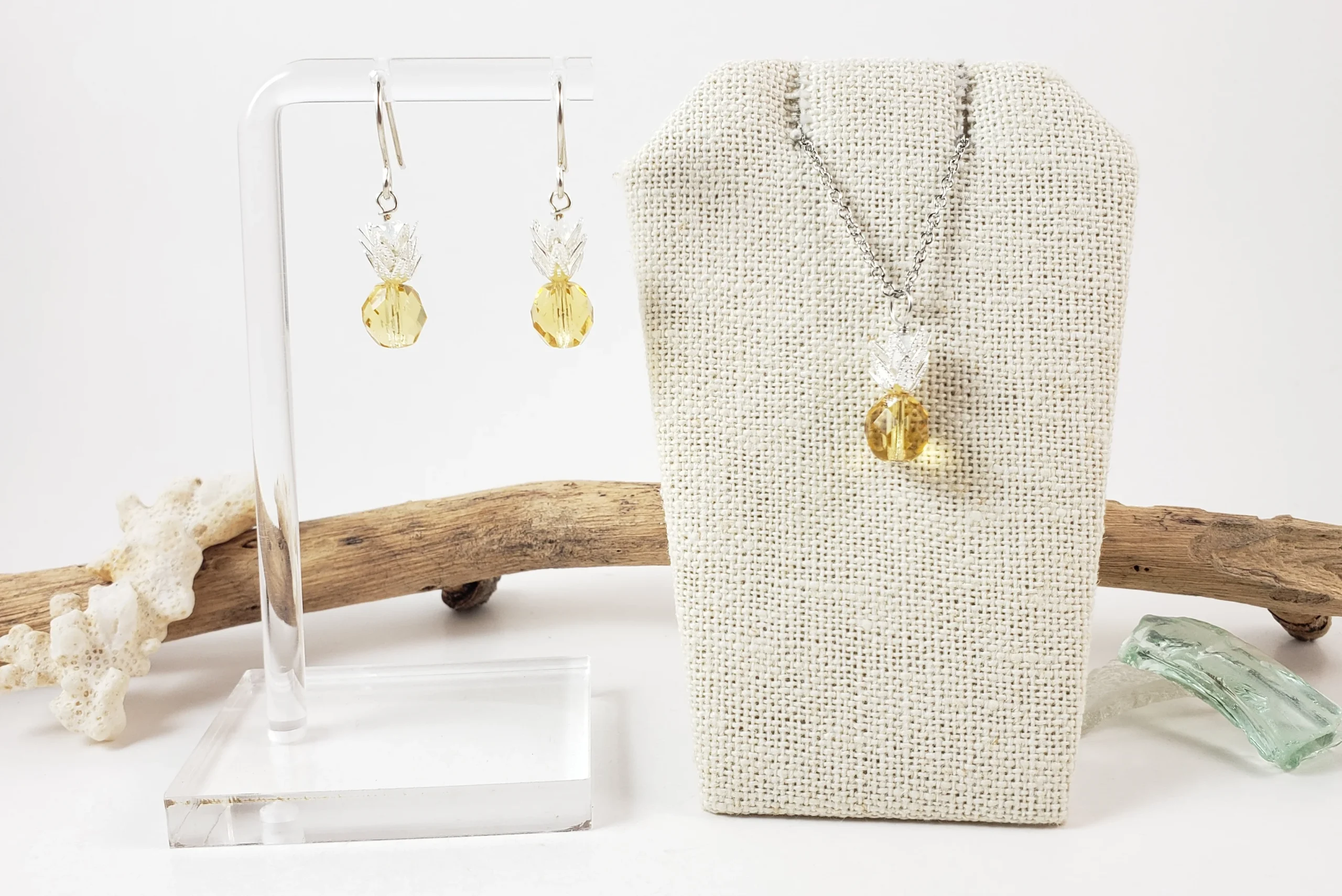 Pineapple earrings and necklace in different colors