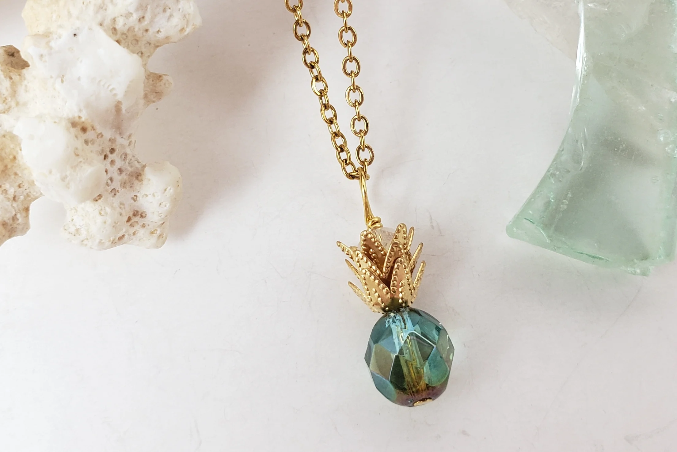 Pineapple earrings and necklace in different colors - Image 14