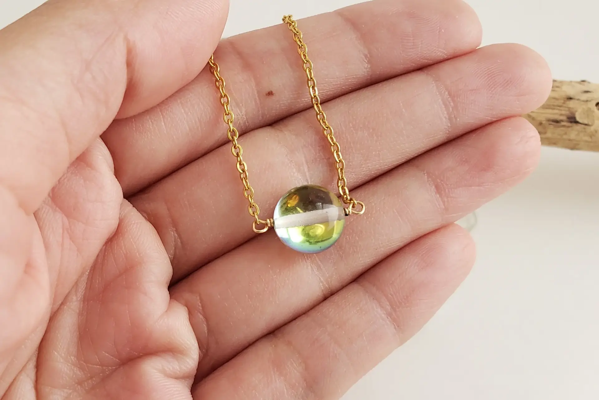 Rainbow spectrolite crystal floating necklace - Image 5
