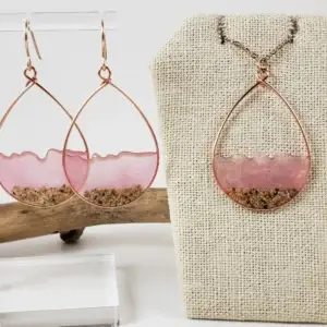 Rose gold water and sand earrings and necklace