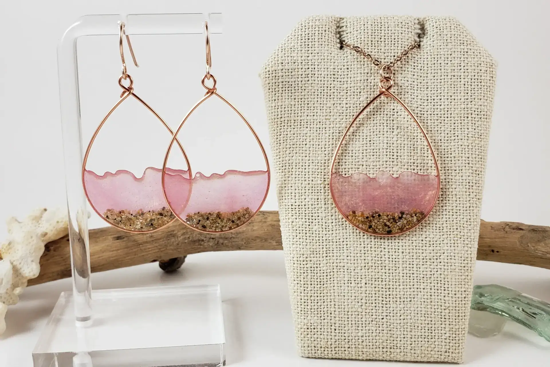Rose gold water and sand earrings and necklace