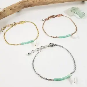 Sea Green Glass and Seashell Bracelet