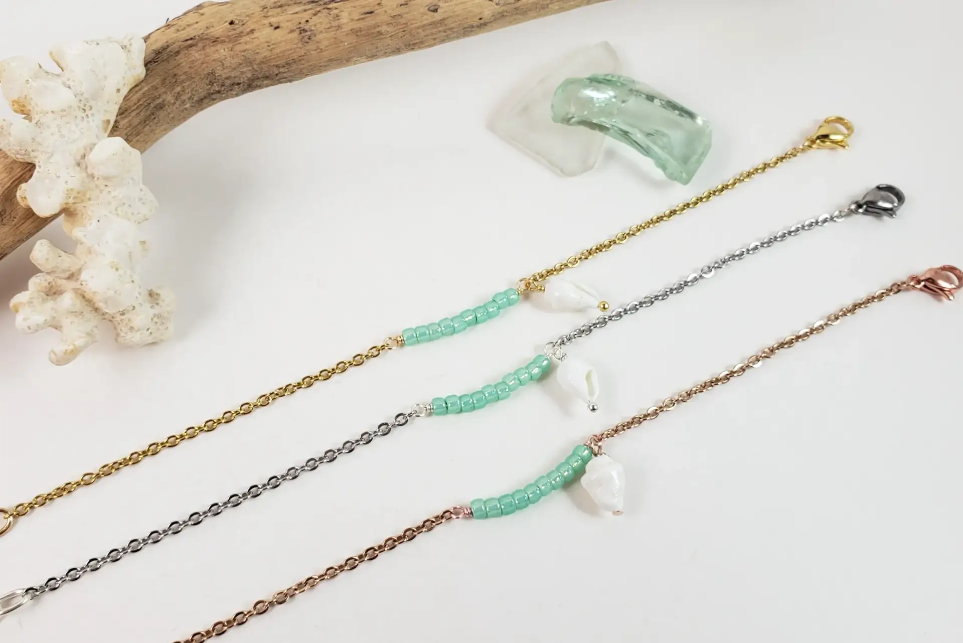 Sea Green Glass and Seashell Bracelet - Image 2