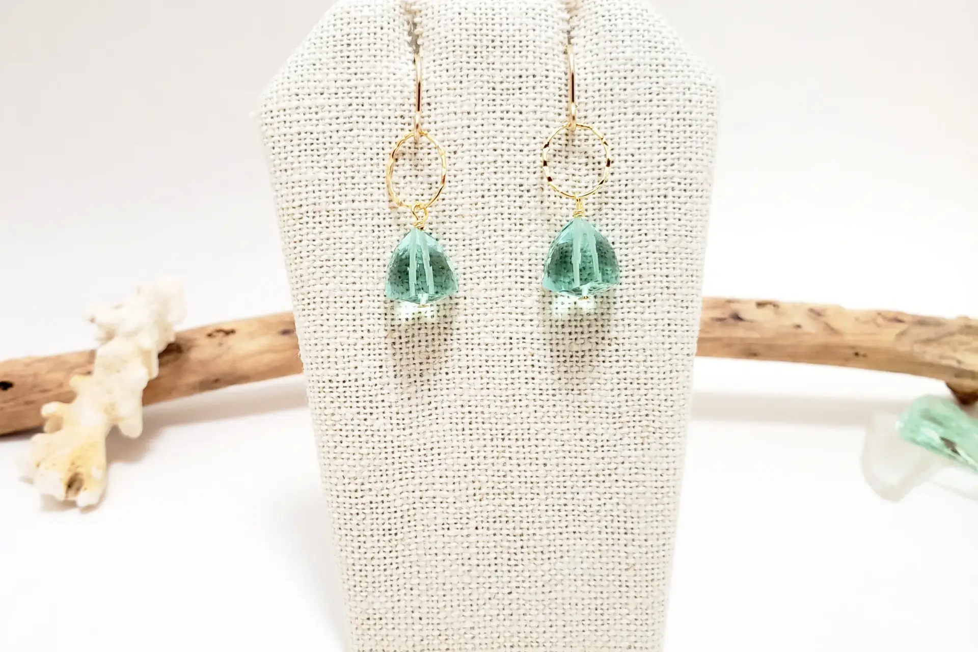 Sea green trillion earring and necklace - Image 18