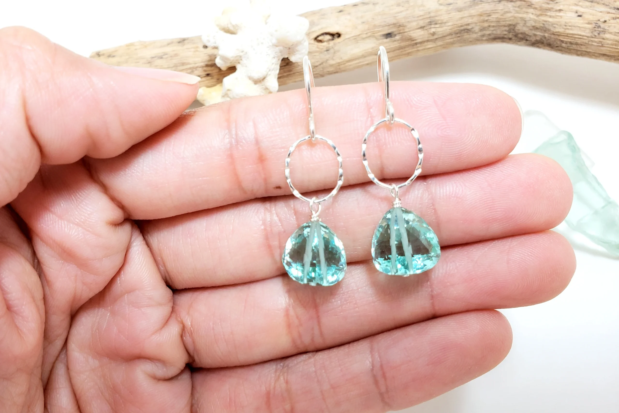 Sea green trillion earring and necklace - Image 14