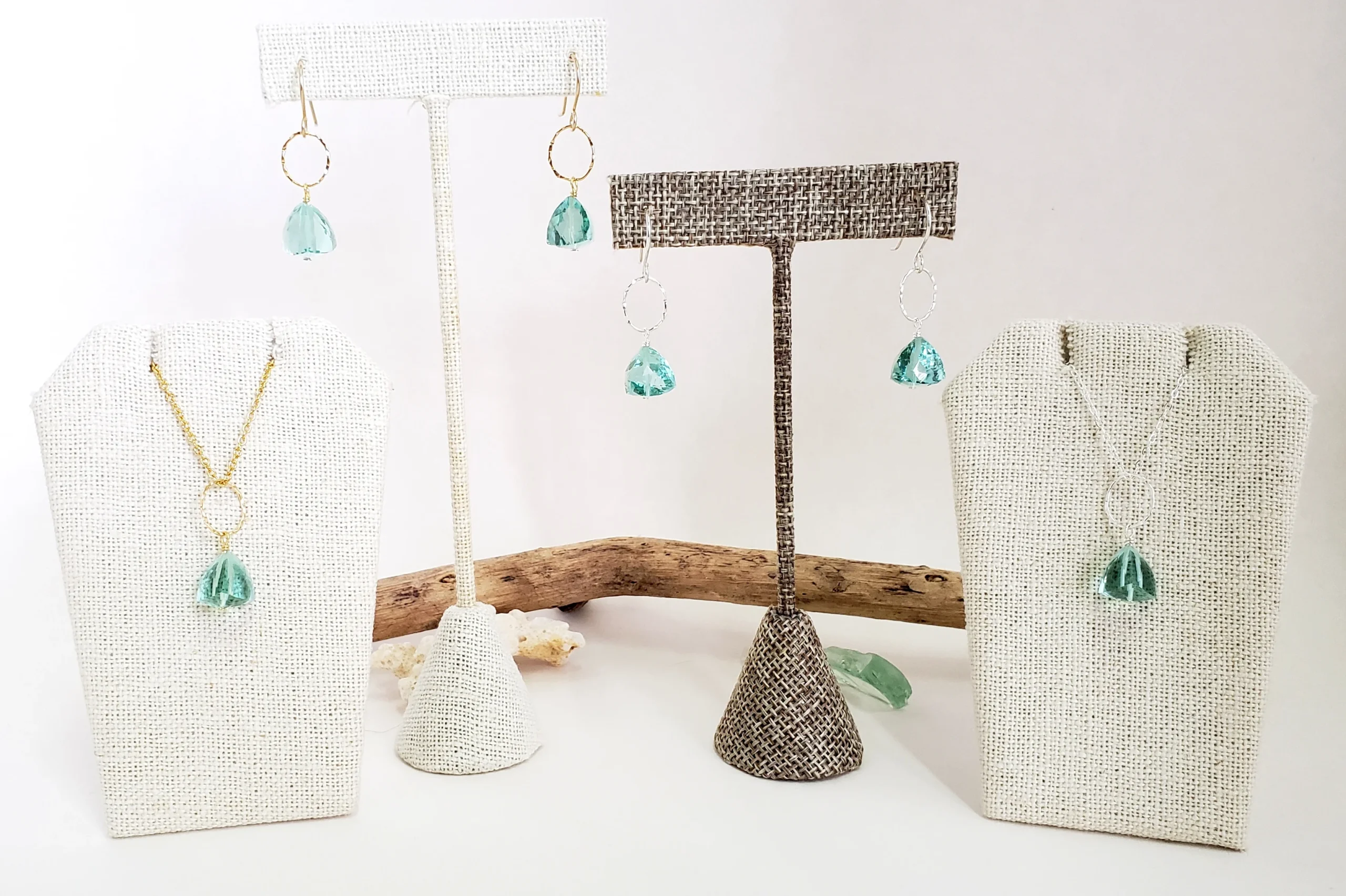Sea green trillion earring and necklace - Image 11