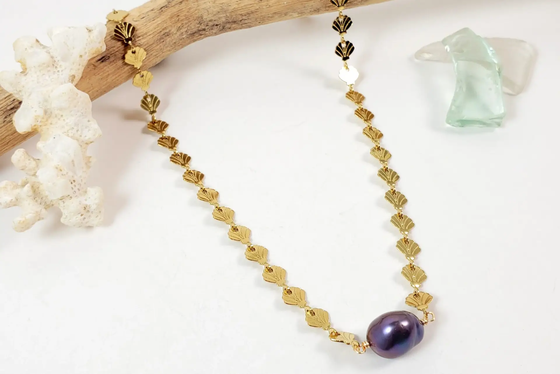 Shell chain and freshwater pearl earrings, necklace, and bracelet - Image 2
