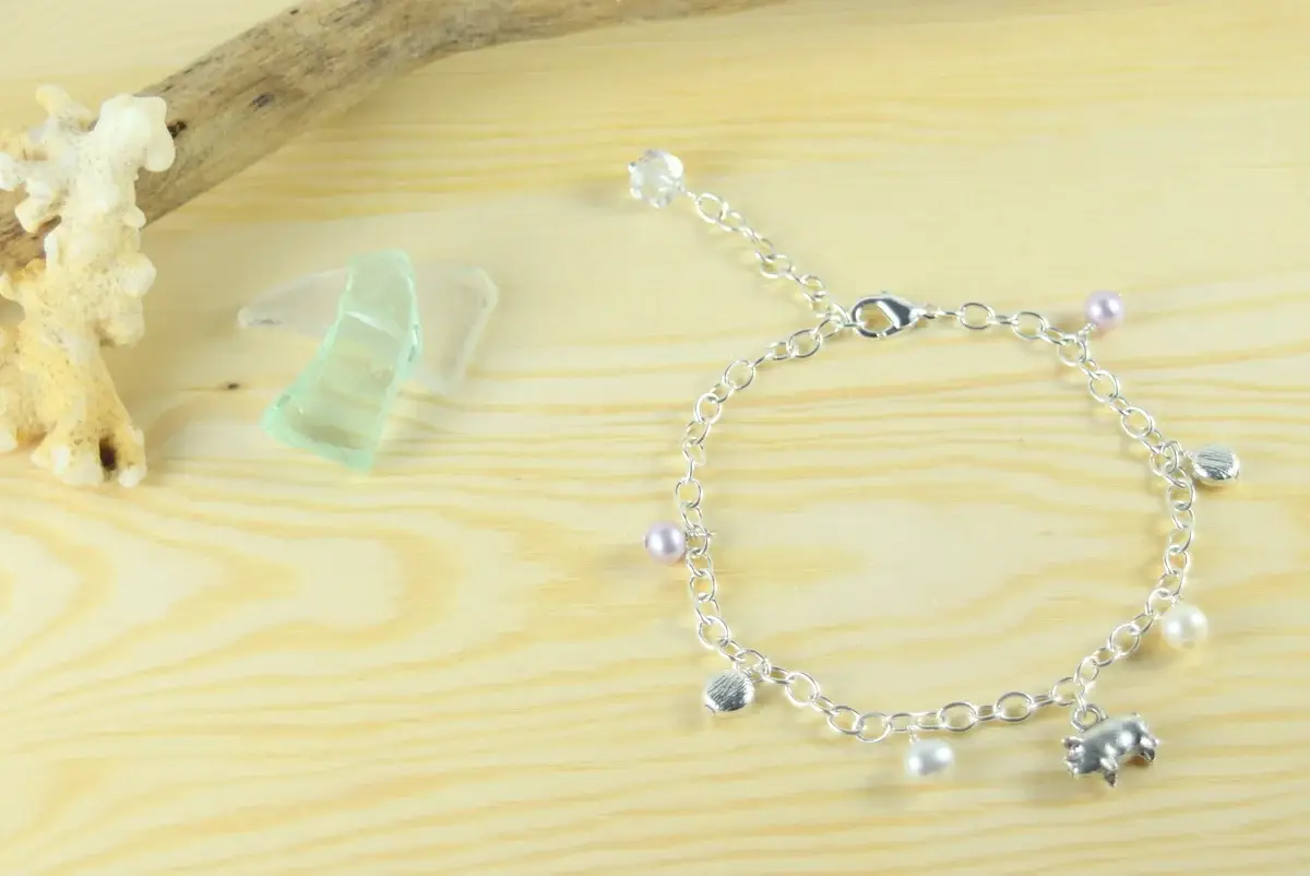 Pearl pig charm bracelet - Image 5