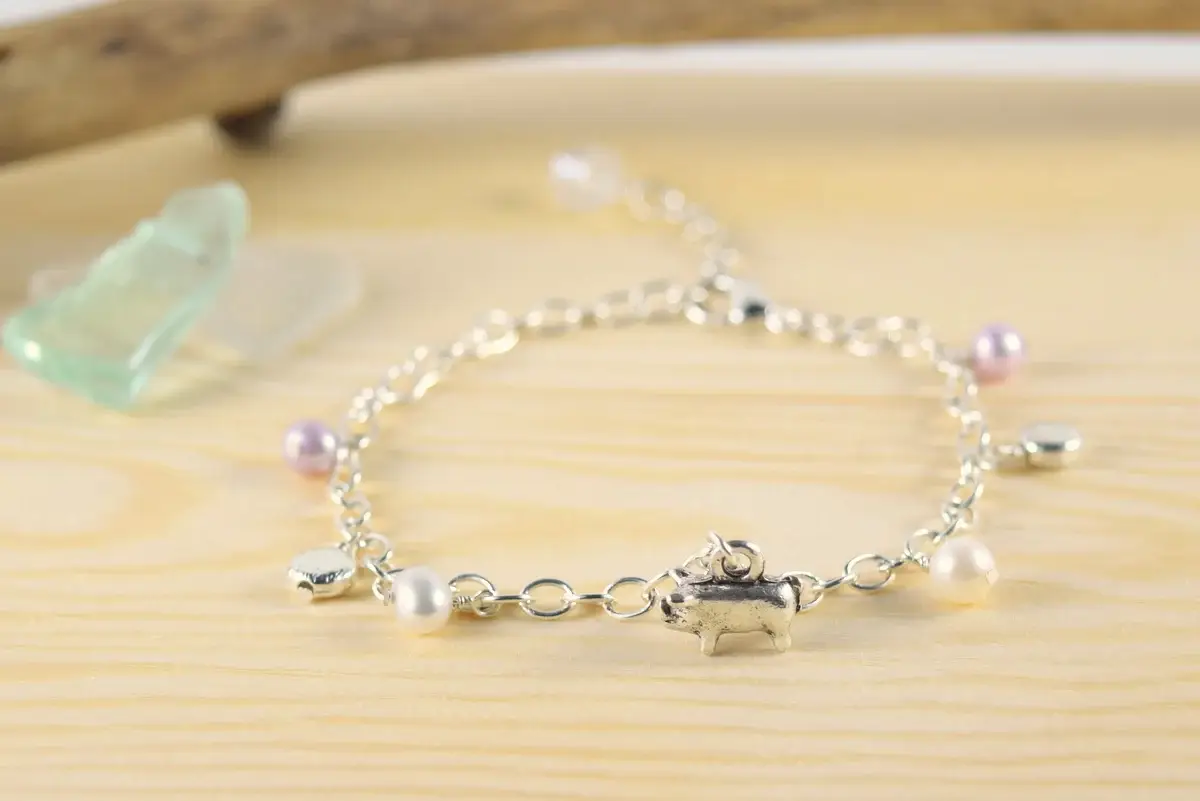Pearl pig charm bracelet - Image 4