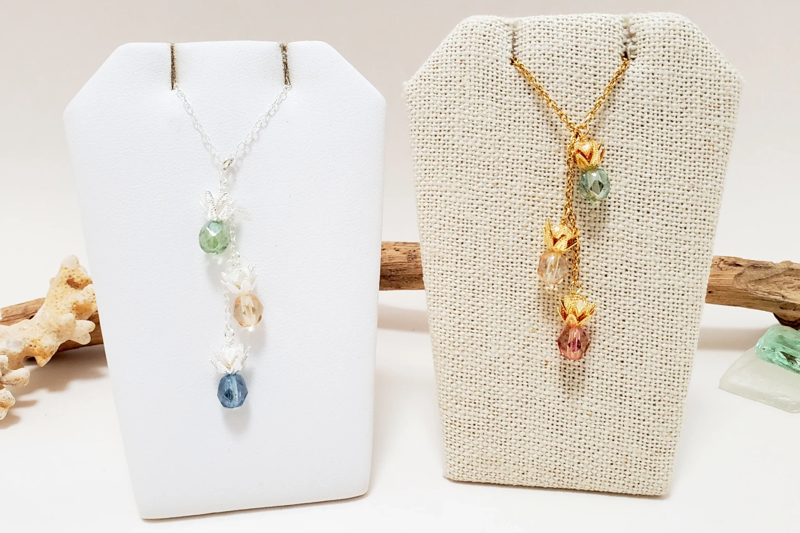 Triple pineapple earrings and necklace - Image 7