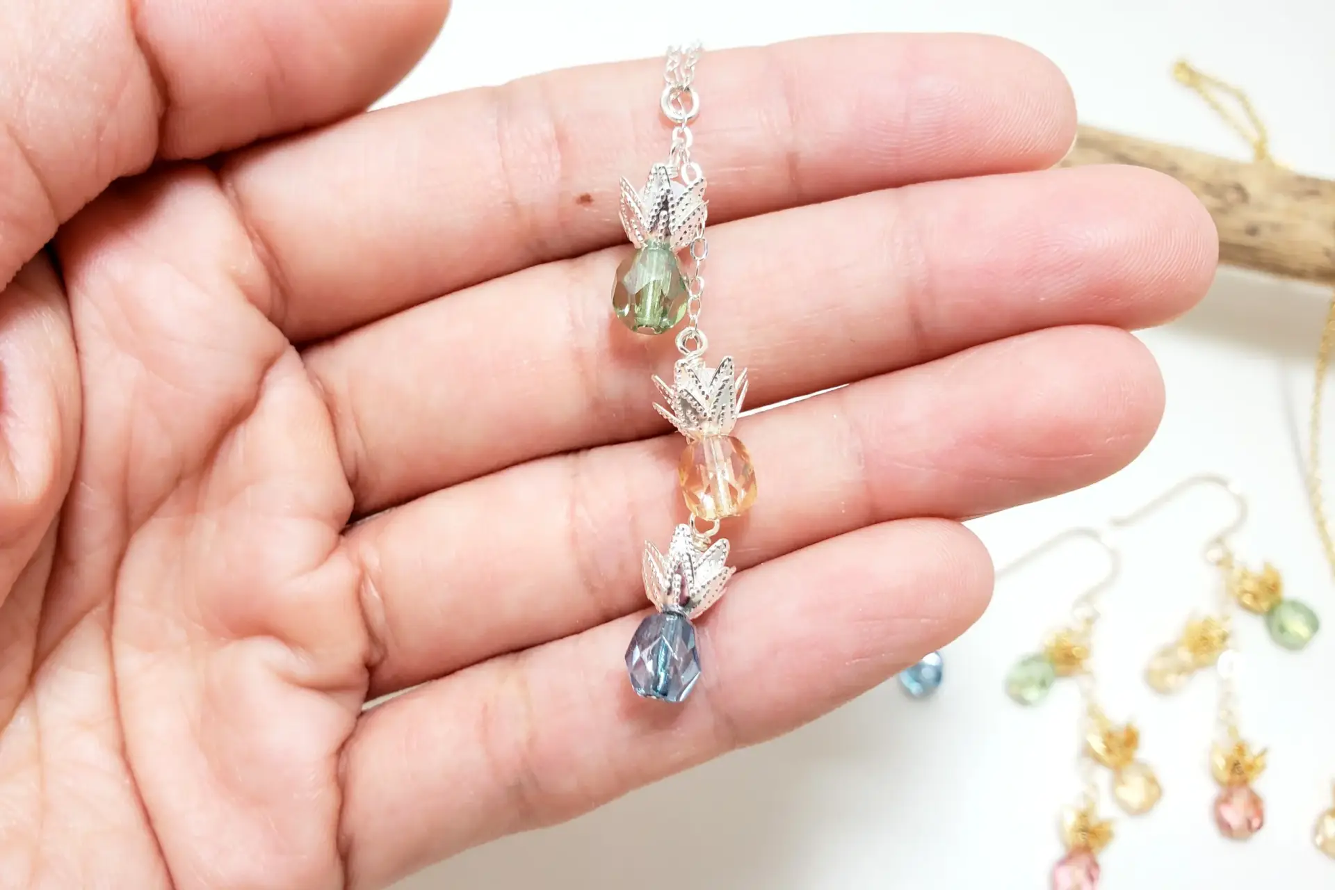 Triple pineapple earrings and necklace - Image 4