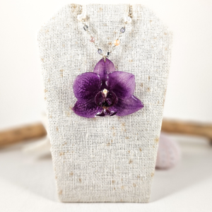 Orchid necklace-Eden