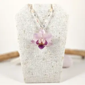 Orchid necklace-Wren