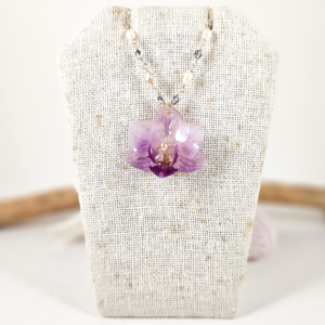 Orchid necklace-Flora