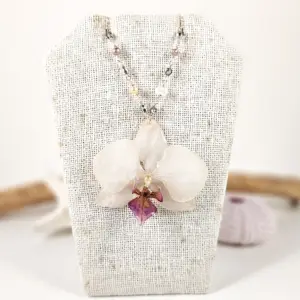 Orchid necklace-Lumi
