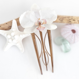 Orchid hairpick-Yara