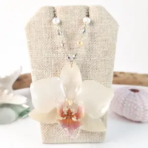 Orchid necklace-Brynn