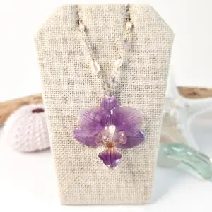 Orchid necklace-Aster